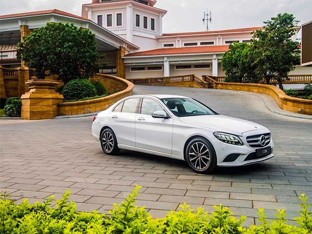 Mercedes C Class 2019 chính thức ra mắt tại việt Nam với mức giá bán hấp dẫn