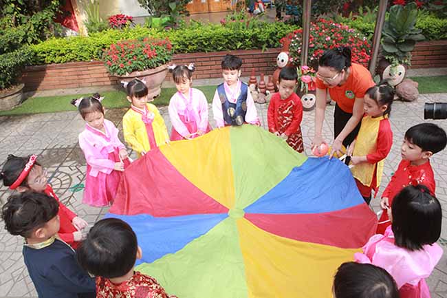 Ghé thăm trường Việt-Triều Hữu Nghị giữa lòng Hà Nội - 17