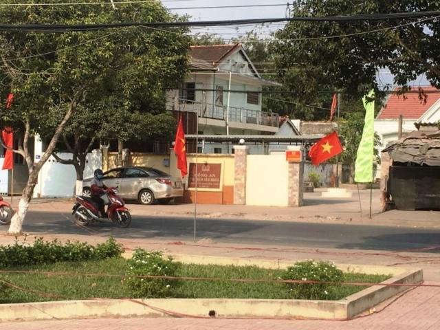 Tin tức trong ngày - Nóng 24h qua: Sau tiếng hô “bắt cóc trẻ em”, bố bị đâm chết trước mặt con