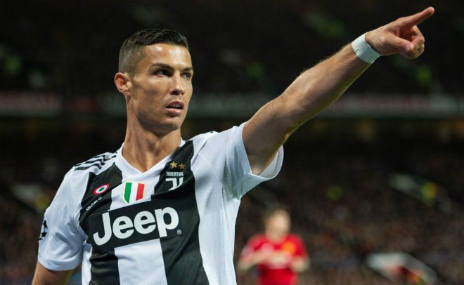 Ronaldo yêu cầu Juventus chiêu mộ HLV Zidane, Real hốt hoảng - 1