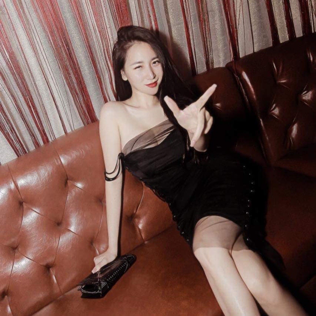 Cùng hoạt động trong giới nghệ thuật nên DJ Thanh Thảo chưa bao giờ ghen tuông hay giận dỗi khi Khắc Việt đóng những cảnh tình cảm với người phụ nữ khác. Nói về chuyện sinh con, cặp đôi từng chia sẻ, họ muốn mọi chuyện diễn ra tự nhiên.