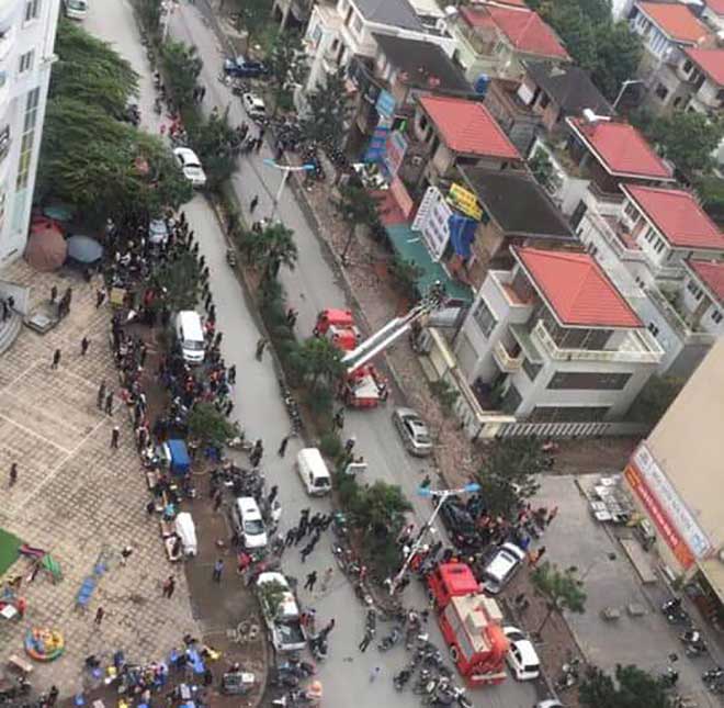 Hàng trăm cảnh sát bao vây đối tượng cố thủ trong khu biệt thự liền kề - 3