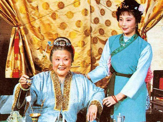 Phim - Hồng Lâu Mộng – những ngày tháng "ăn xin" tới chuyện cát-xê chỉ bằng cái bánh rán