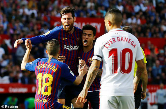 Chi tiết Sevilla – Barcelona: Messi kiến tạo, Suarez ra đòn &#34;kết liễu&#34; - 7