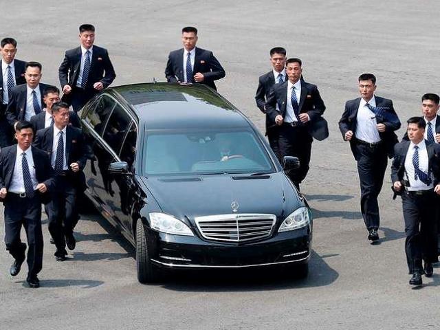 Thế giới - Những thói quen của ông Kim Jong Un khi công du nước ngoài