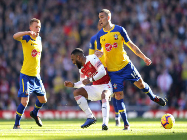 Arsenal - Southampton: Sức ép liên hồi, 2 đòn đắng ngắt