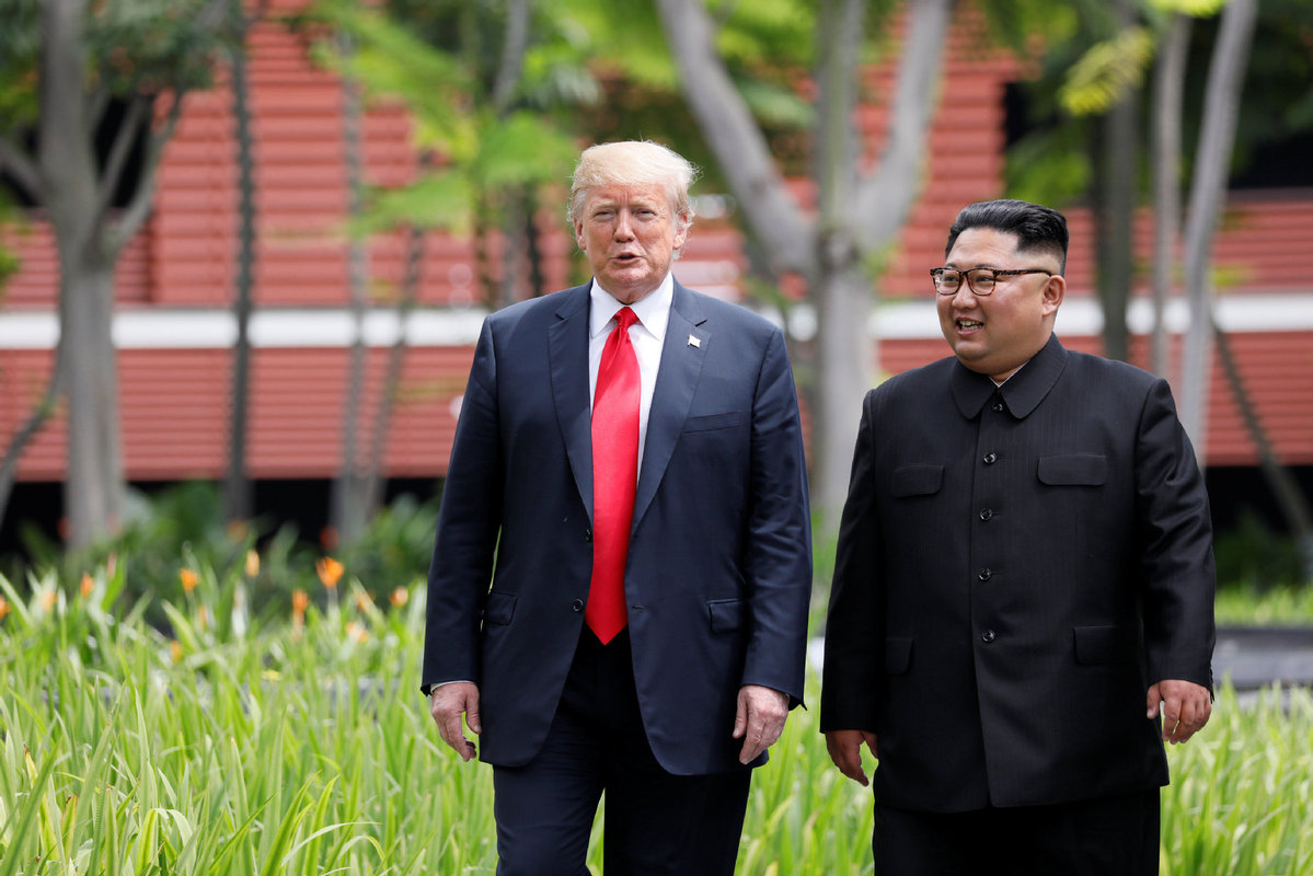 Ông Kim Jong Un có nói tiếng Anh khi gặp ông Trump tại Việt Nam?