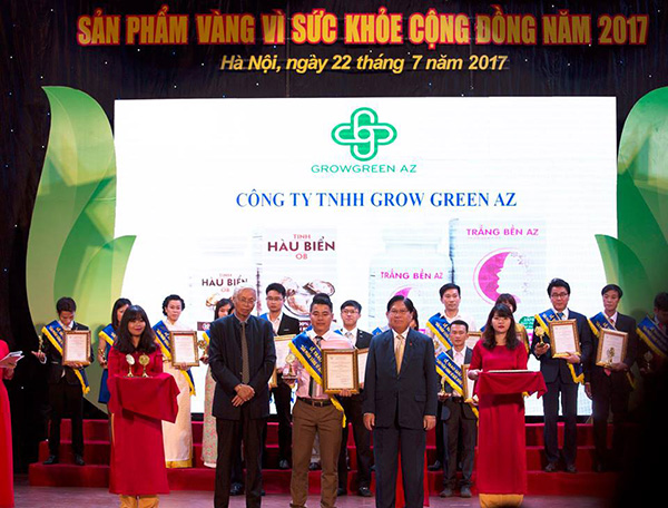 Hàu biển OB nhận giải thưởng “Sản phẩm vàng vì sức khỏe cộng đồng năm 2017” - 1
