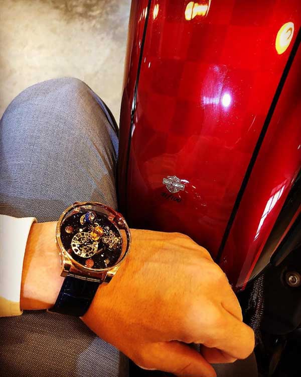 Minh Nhựa tậu siêu mô tô Harley-Davidson gần nửa tỷ đồng - 2