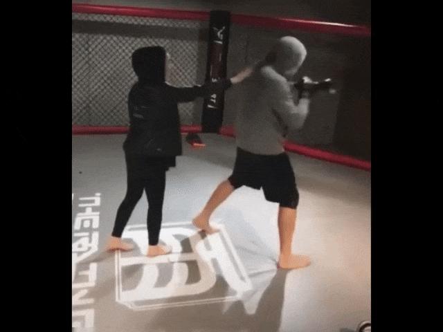 Video Clip Cười - Giả vờ "nghịch dại" nhận ngay cái kết không ngờ