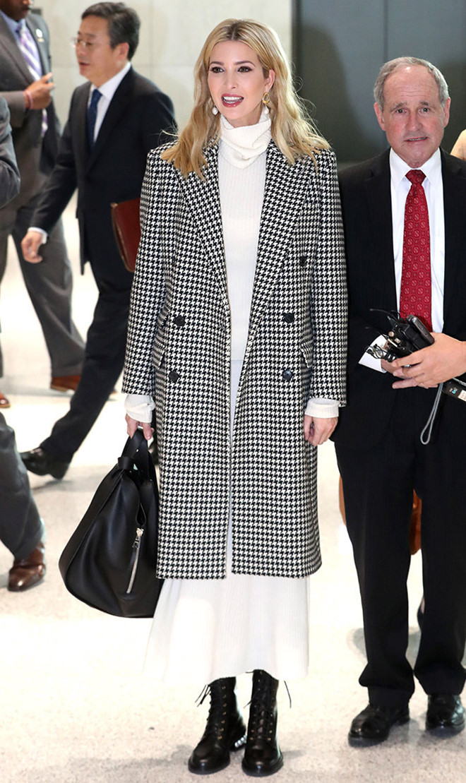 Nhan sắc nóng bỏng của cô con gái được Tổng thống Trump cưng chiều nhất - 11