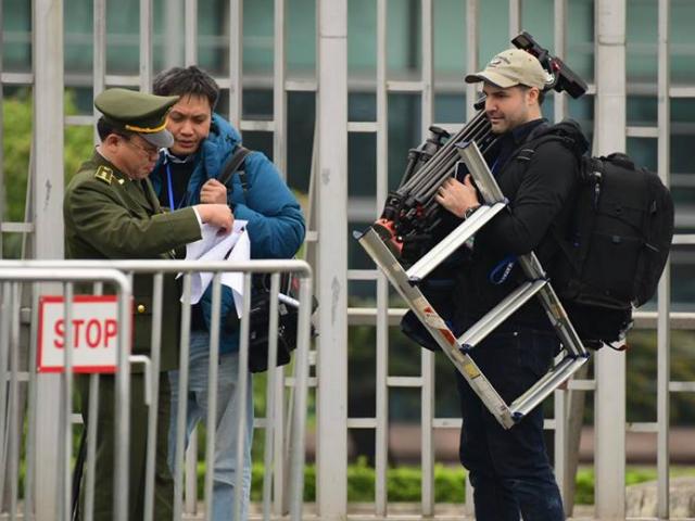 Tin tức trong ngày - Trực tiếp: Hà Nội trước giờ đón Tổng thống Mỹ Donald Trump