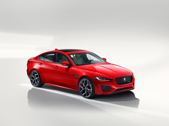 Jaguar nâng cấp thiết kế cho XE 2019 thế hệ mới, trang bị thêm gương điện tử - 9