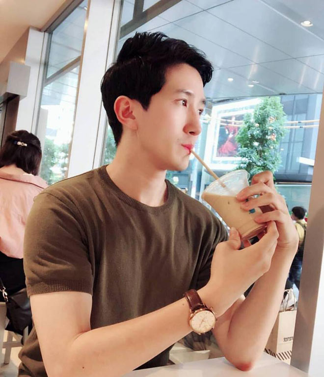 Phóng viên Hàn thích thú khoe ảnh được truyền thông Việt ca ngợi - 7