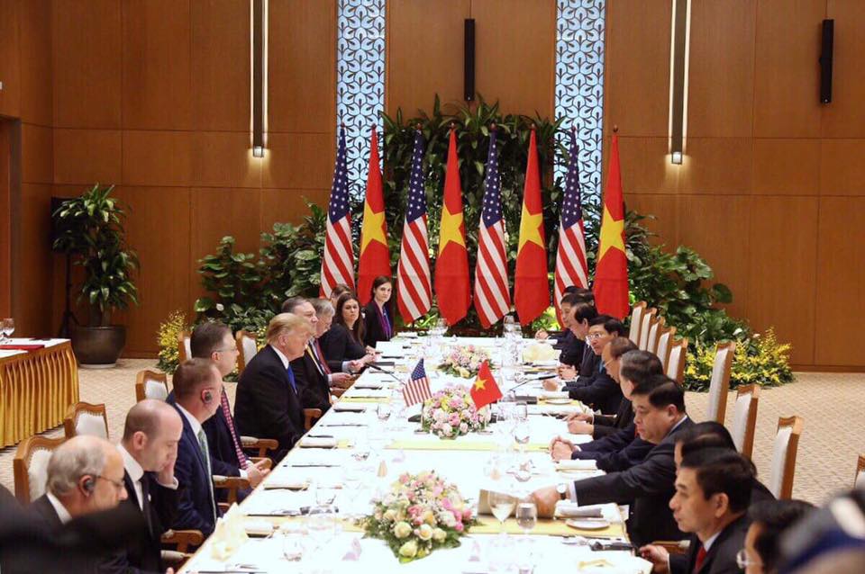 Ảnh: Tổng thống Trump trong buổi sáng đầu tiên trước thượng đỉnh Mỹ-Triều - 11