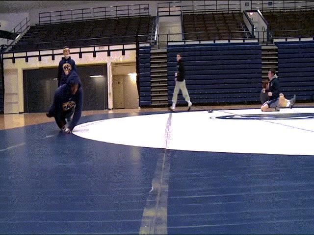 Media - Hành trình vượt qua số phận của chàng trai chỉ có một nửa cơ thể