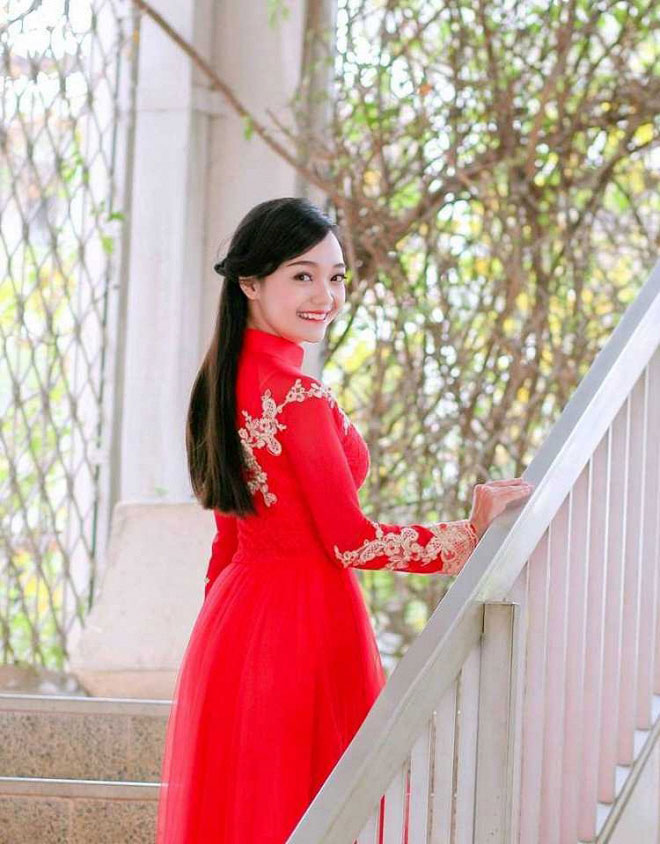 4 cô gái Việt nổi tiếng nhờ được tặng hoa cho Tổng thống Mỹ - 11