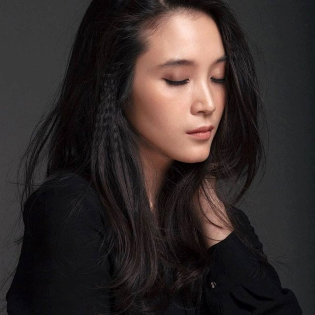 4 cô gái Việt nổi tiếng nhờ được tặng hoa cho Tổng thống Mỹ - 15