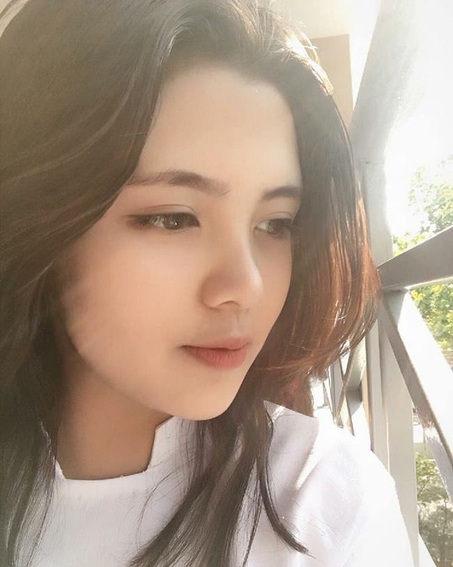 Cận cảnh nhan sắc xinh đẹp làm say lòng người của nữ sinh Hoàng Anh.