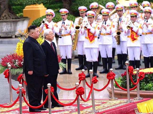TRỰC TIẾP: Tổng bí thư, Chủ tịch nước Nguyễn Phú Trọng đón Chủ tịch Kim Jong Un