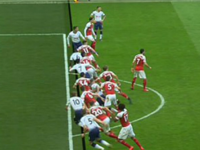 Bóng đá - "Thảm họa" trọng tài hại Arsenal: Phạt đền tranh cãi, "quên" bắt việt vị