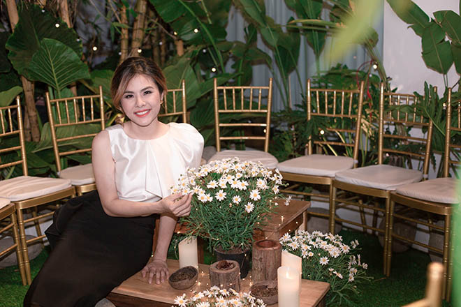 Chồng đại gia tổ chức sinh nhật đầy bất ngờ cho Vân Trang - 1