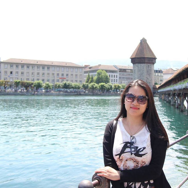 Nữ phóng viên VTV xinh đẹp tác nghiệp tại Hội nghị thượng đỉnh Mỹ - Triều - 2