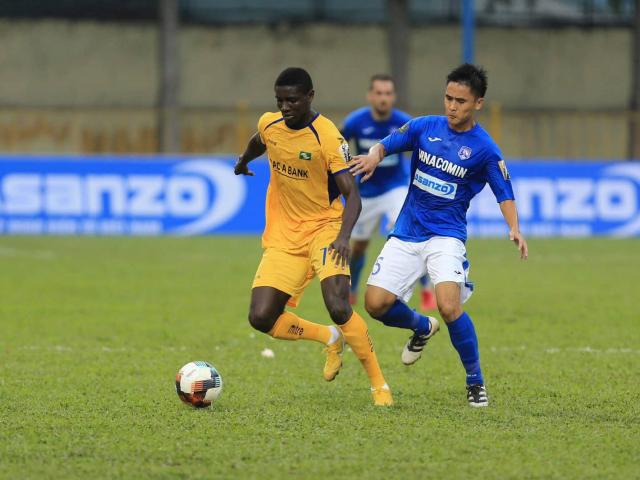 Bóng đá - Chi tiết Quảng Ninh – SLNA: Khắc Ngọc sút trúng cột dọc (KT)