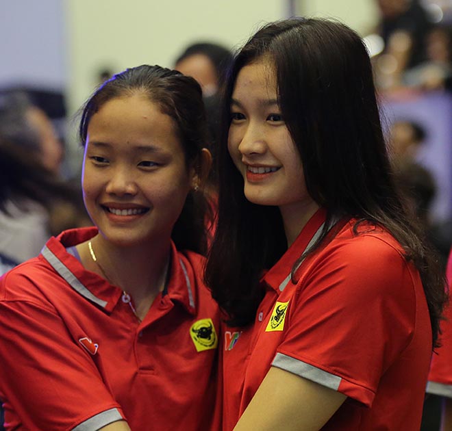Các cô gái xinh đẹp bóng chuyền Triều Tiên nổi bật ngày nâng cúp ở Bắc Ninh - 9