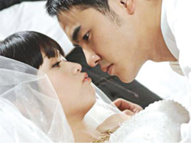 Bạn trẻ - Cuộc sống - Cưới vội khi có thai với tình cũ, giật mình nghe chồng thú nhận đêm tân hôn