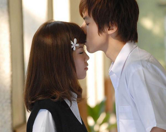 Cưới vội khi có thai với tình cũ, giật mình nghe chồng thú nhận đêm tân hôn - 1