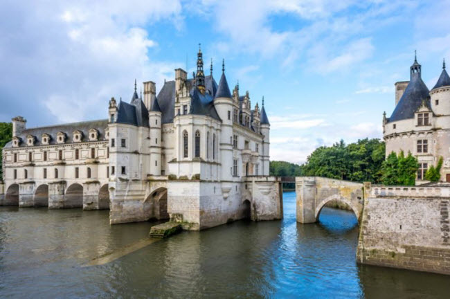 14 địa điểm tựa như trong truyện cổ tích, điểm hẹn tuyệt vời cho ngày 8/3 - 11