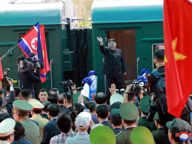 Thế giới - Đoàn tàu bọc thép chở ông Kim Jong Un rời Việt Nam đã về đến đâu?