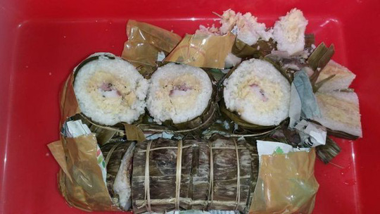 Mang bánh tét nhân thịt lợn vào Đài Loan, nữ khách Việt bị phạt hơn 150 triệu đồng - 1