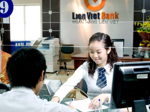 Kinh doanh - Hé lộ nhóm đại gia chi 830 tỷ đồng mua cổ phiếu LienVietPostBank