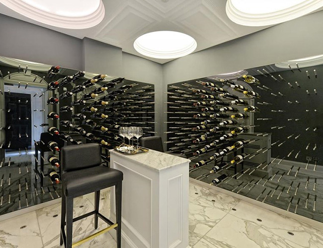 Phòng rượu đẹp vừa giúp tăng tính thẩm mỹ cho căn nhà vừa thỏa mãn được sở thích sưu tập cá nhân