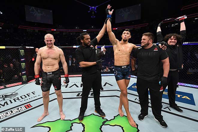 Chiến binh UFC hạ knock-out 36 giây: Ăn mừng ngớ ngẩn, hậu quả đau thương - 6
