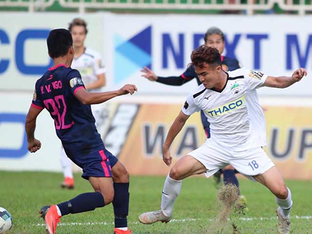 HAGL - Sài Gòn FC: Sút phạt đẹp mắt, 2 sai lầm khó tin (H1)