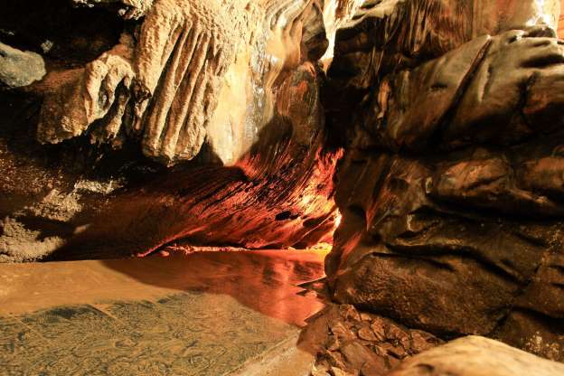 Bí ẩn bên trong những hang động huyền bí nhất Ấn Độ - 1