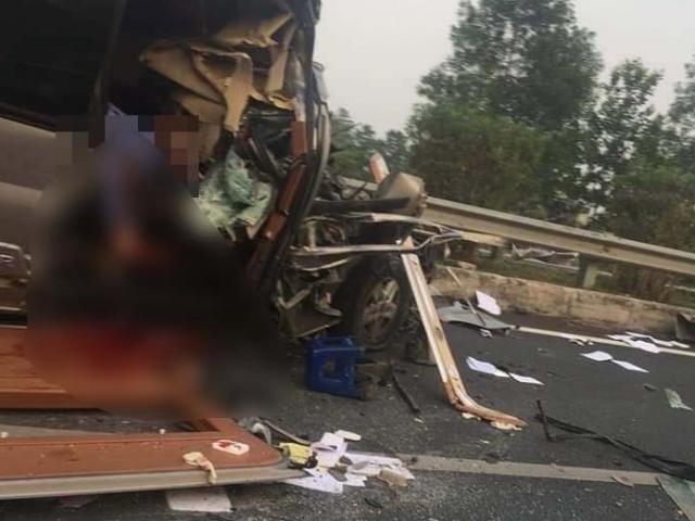 Tin tức trong ngày - Nóng 24h qua: Tài xế khai nguyên nhân gây tai nạn làm bác sĩ, thiếu tá công an tử vong