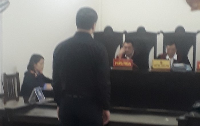 Môi giới bán dâm, &#34;tú ông&#34; nhận cái kết đắng - 1