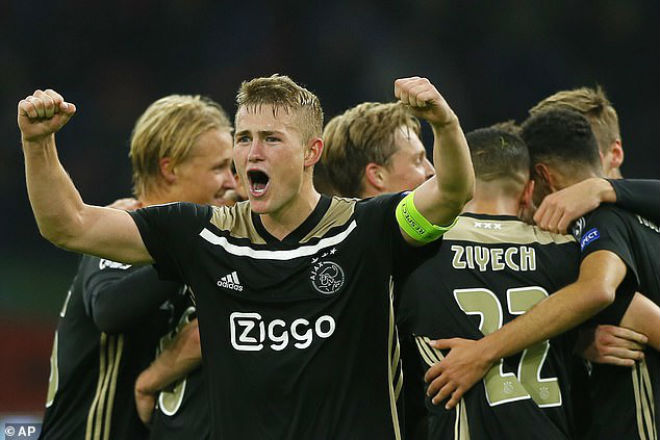 Tin HOT bóng đá tối 6/3: Juventus nhắm sao trẻ Ajax gieo sầu Real - 1