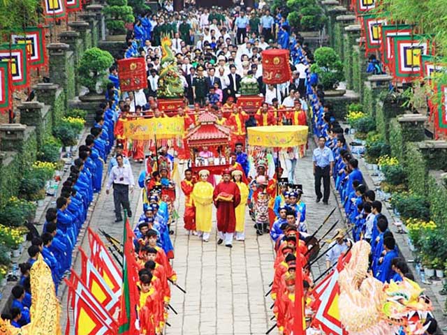 Tin tức trong ngày - Thiếu chức danh Chủ tịch tỉnh, Phú Thọ lo không ai làm chủ giỗ Tổ