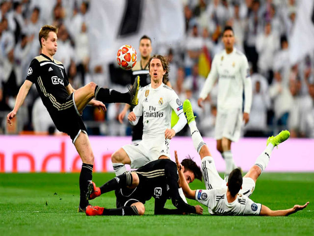 Chi tiết Real Madrid - Ajax: Thẻ đỏ phút 90+3 (KT)