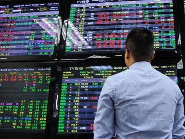 Kinh doanh - Doanh nghiệp vào mùa Đại hội cổ đông: "Nín thở" chờ... tiền về