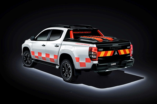 Mitsubishi trưng bày Triton 2019 phiên bản cứu hộ "Mountain Rescue" tại GMS 2019 - 9