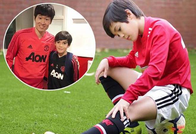 Thần đồng Thái Lan ví như “Beckham mới” đá cho MU xuất sắc thế nào? - 2