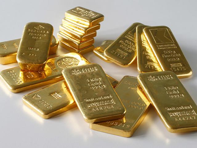 Kinh doanh - Giá vàng hôm nay 8/3: Vàng chưa thoát chuỗi ngày dò đáy