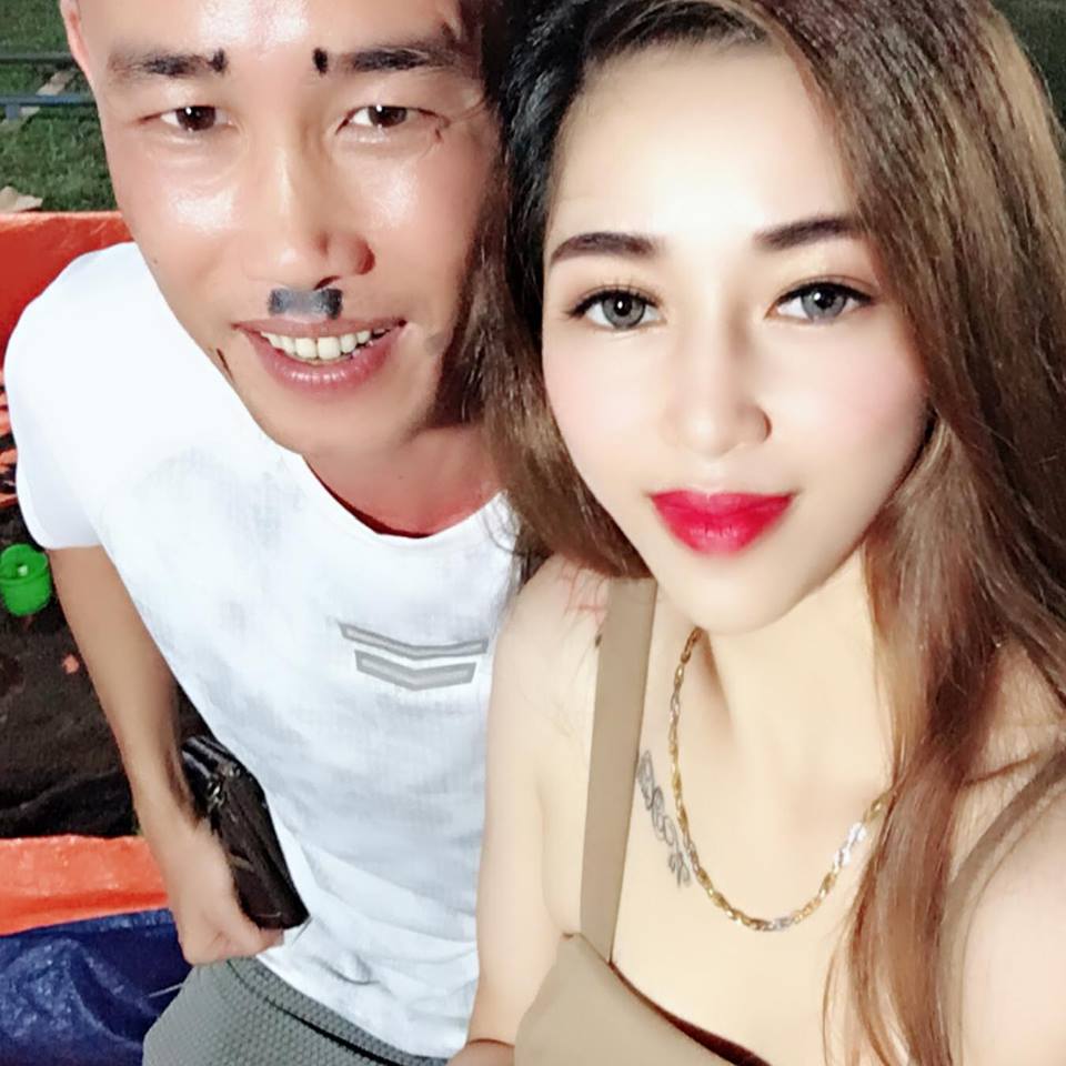 Phản ứng bất ngờ của cô gái được Hiệp gà công khai &#34;yêu&#34; khi vừa ly hôn vợ thứ 3 - 1