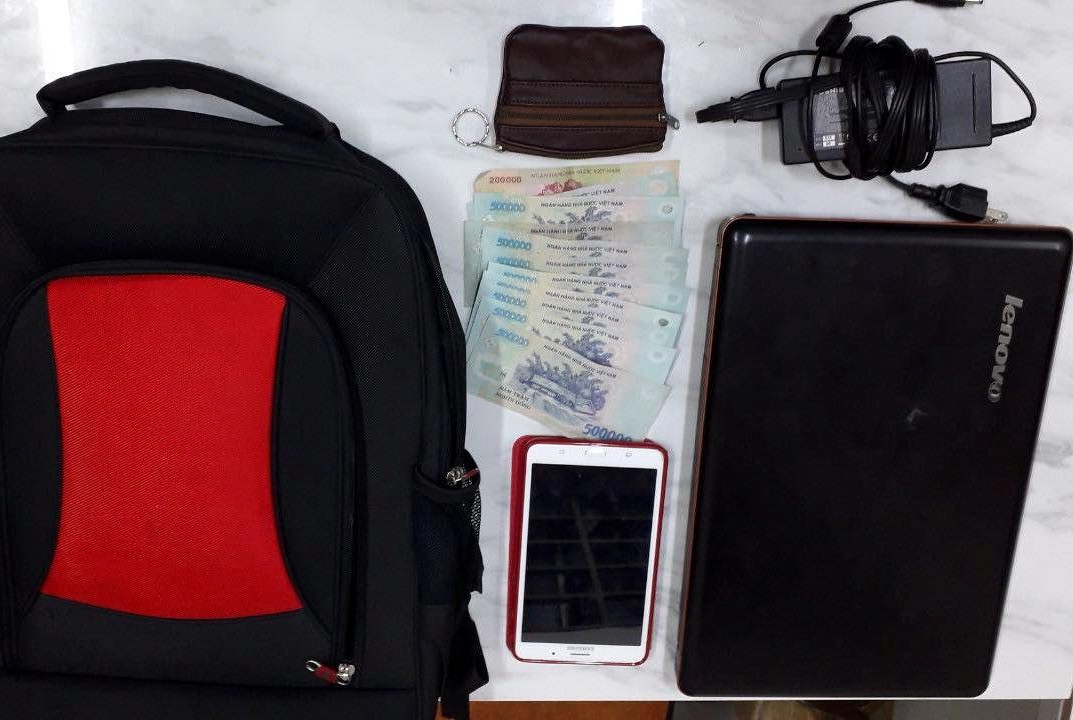 Đặc nhiệm theo dõi đôi nam nữ “ăn hàng” trong công viên lúc rạng sáng - 2